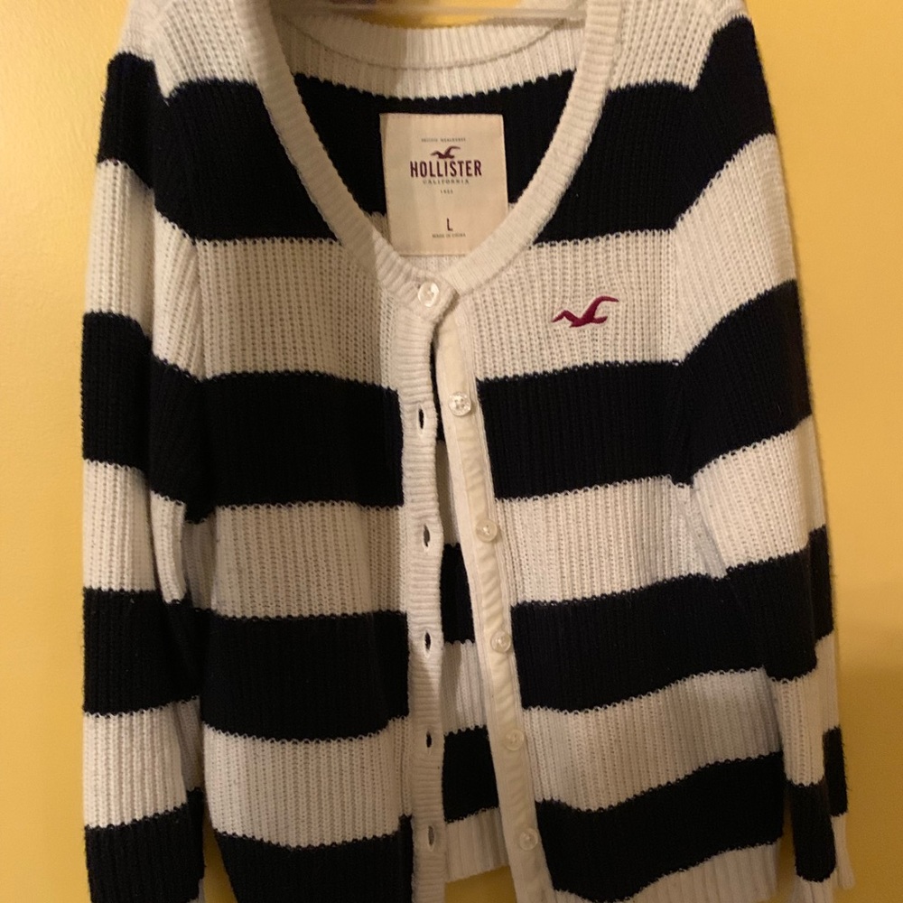 Hollister button up sweater